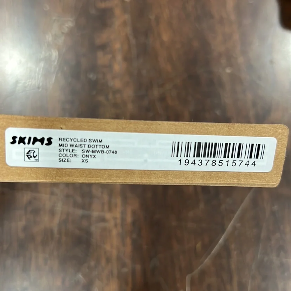 SKIMS MID WAIST BOTTOM onyx